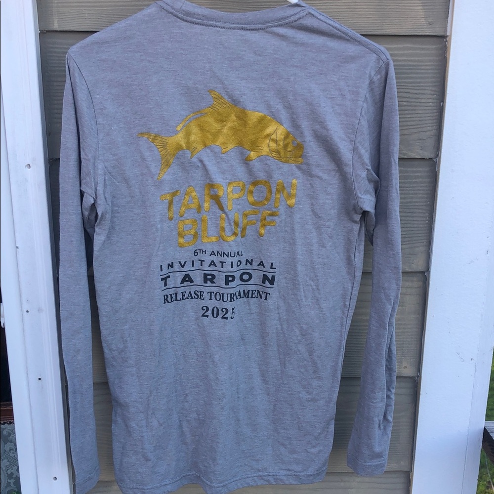 EUC soft cool gold fish tarpon tourney tee
